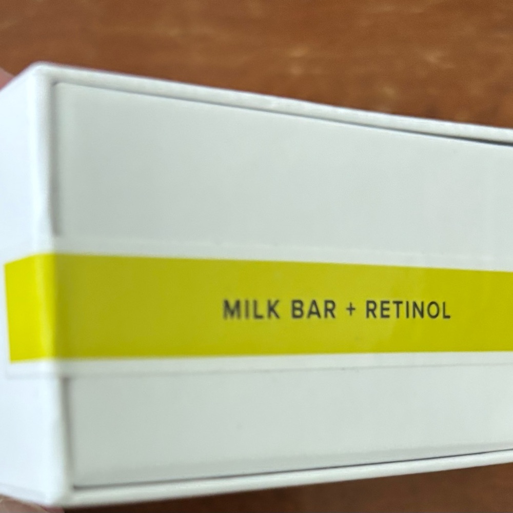 BEEKMAN 1802 MILK BAR + RETINOL - Picture 3 of 6